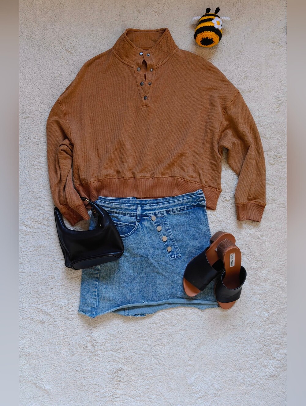 American Eagle | Brown Mock Neck Pullover | Medium